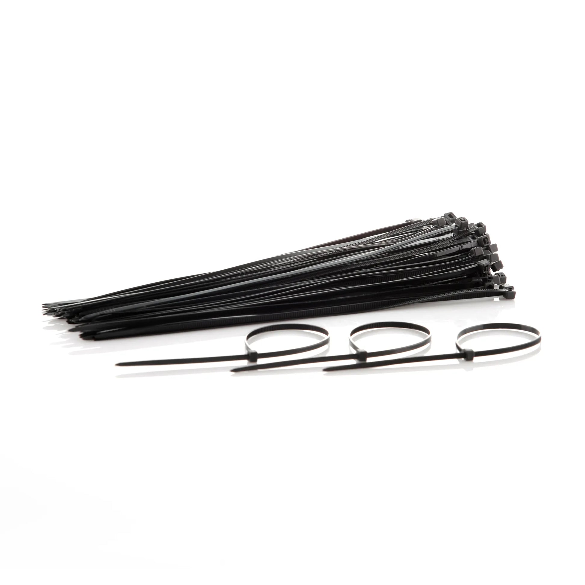 AMARRE PLASTICO 25CM X 4MM NEGRO