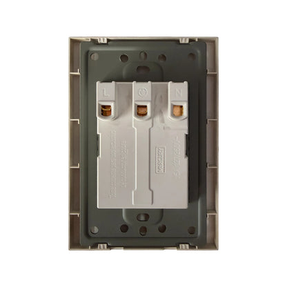 Toma Doble Polo Tierra Golden Luxury